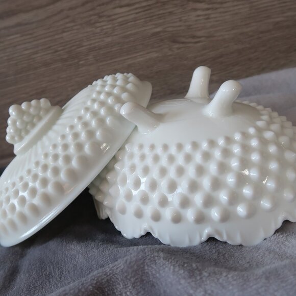 Vintage Fenton Marked Milk Glass Hobnail Textured Oval Lidded Candy Bowl - Picture 2 of 16